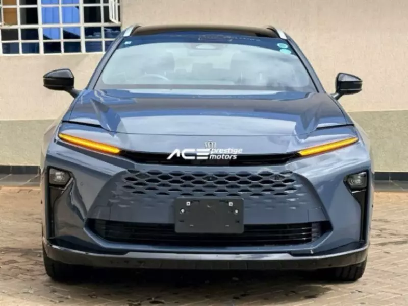 TOYOTA Crown    - 2025