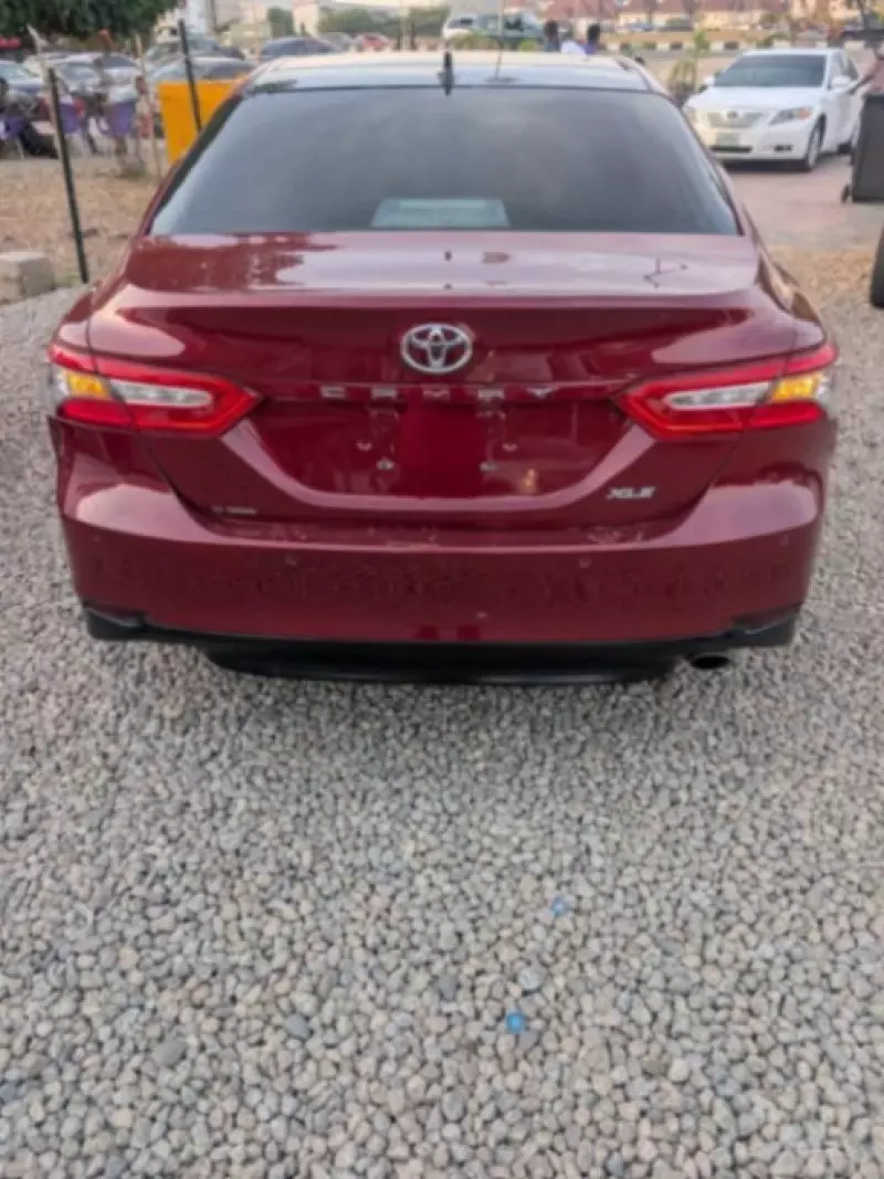 Toyota Avalon - 2018