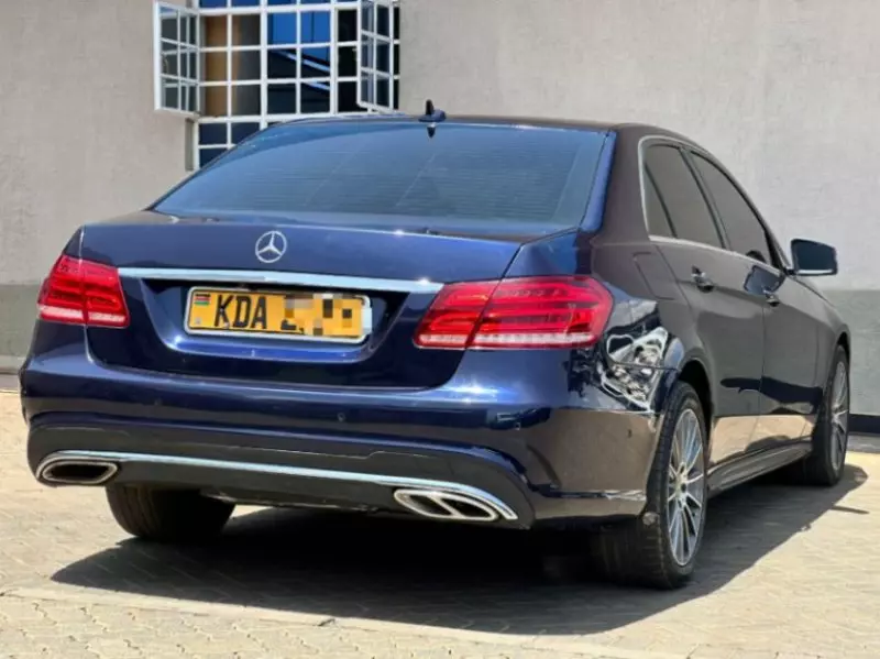 Mercedes-Benz E250   - 2013