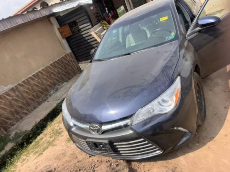 Toyota Camry   - 2017
