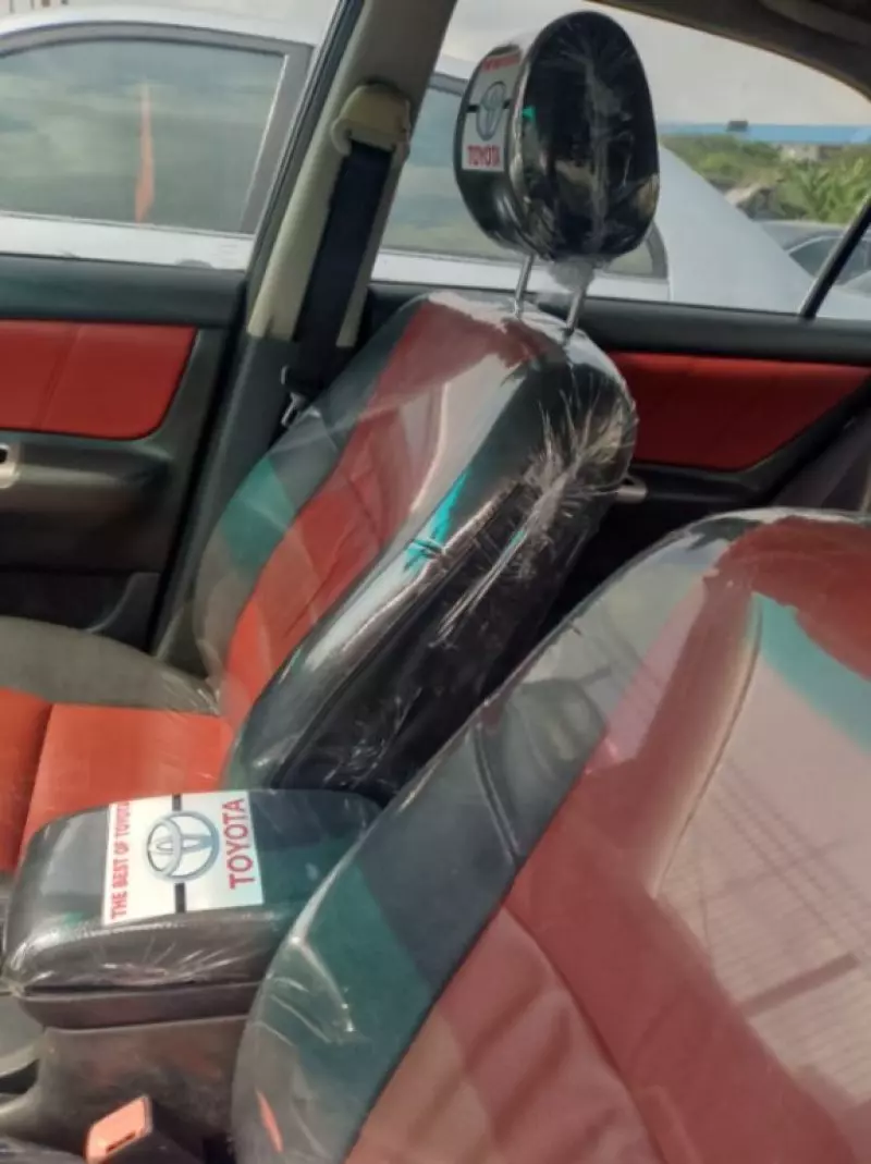 Toyota Corolla   - 2007