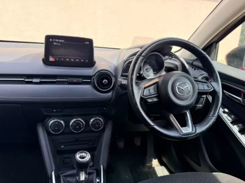 Mazda Demio    - 2017