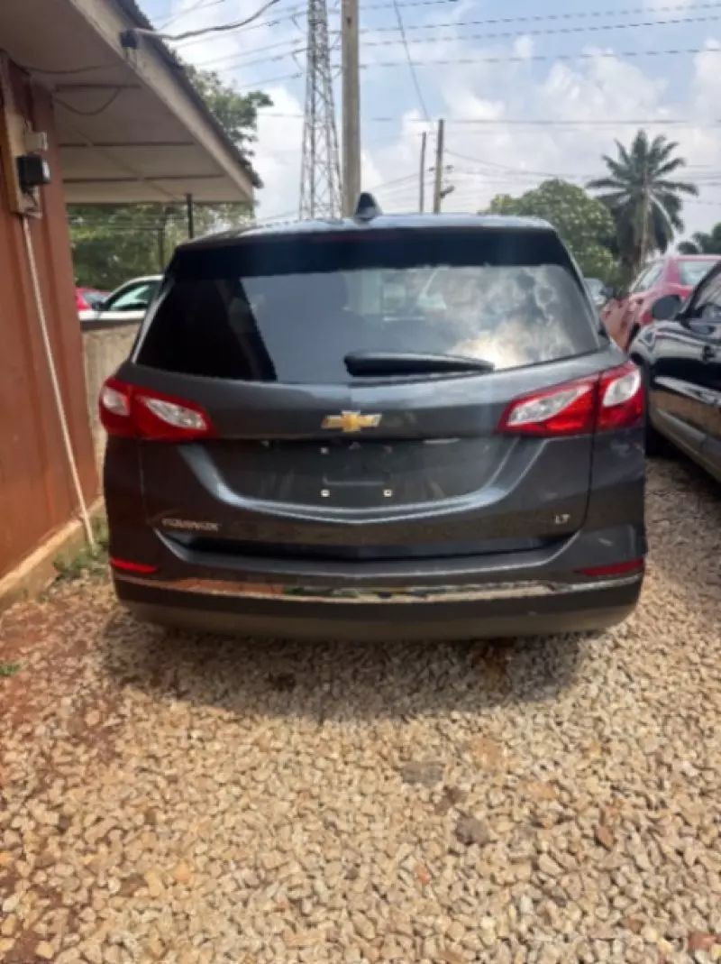 Chevrolet Equinox   - 2018