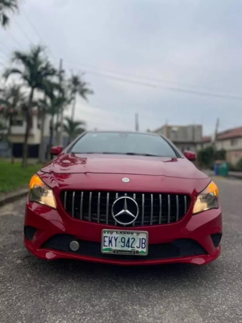 Mercedes-Benz CLA 250   - 2014