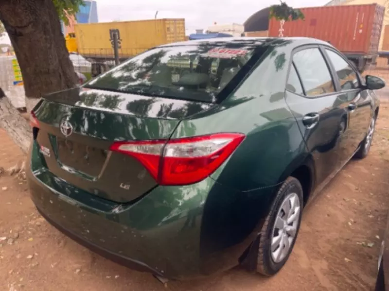 Toyota Corolla   - 2013