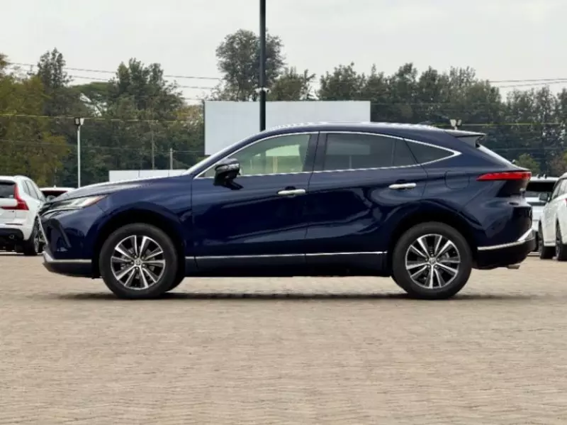 Toyota Harrier   - 2020