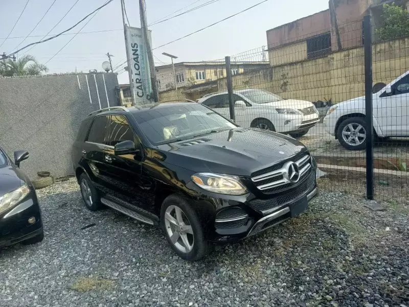Mercedes-Benz GLE-Class   - 2016