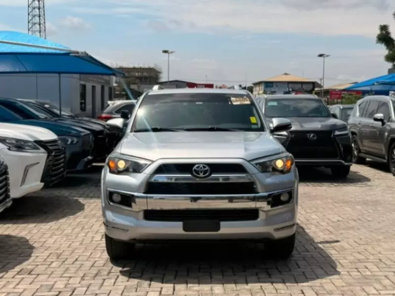 TOYOTA 4-Runner   - 2015