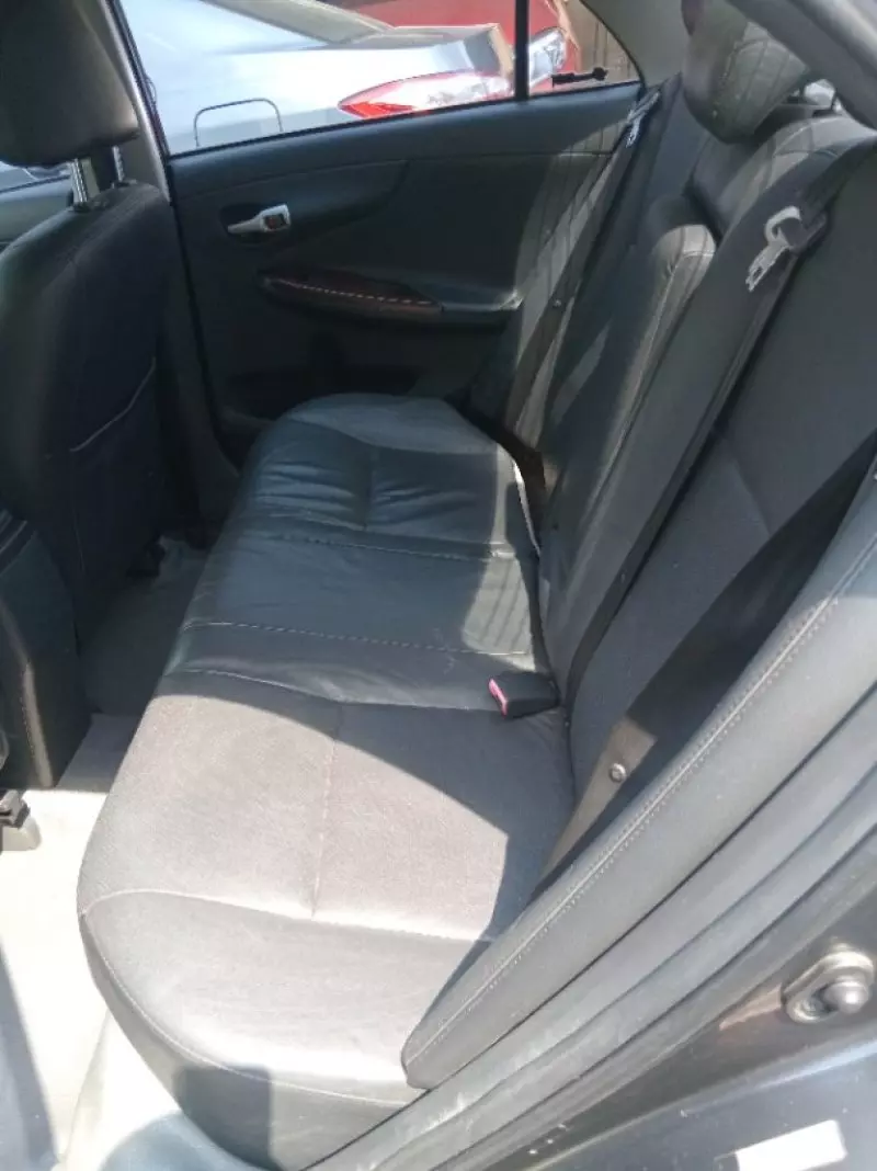 Toyota Corolla   - 2009