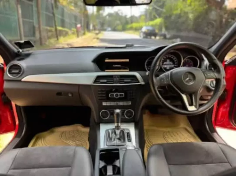 Mercedes-Benz C 180   - 2014