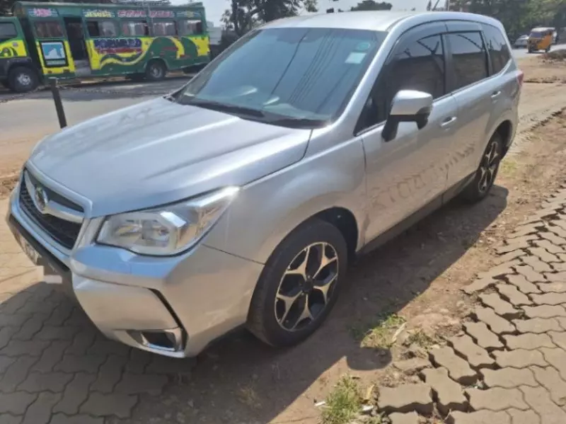 Subaru Forester   - 2013