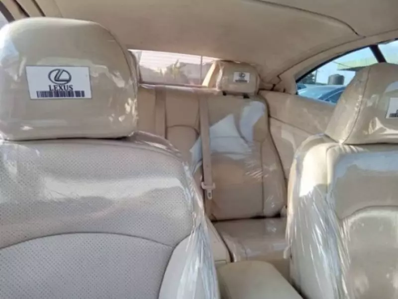 Lexus IS 250   - 2012