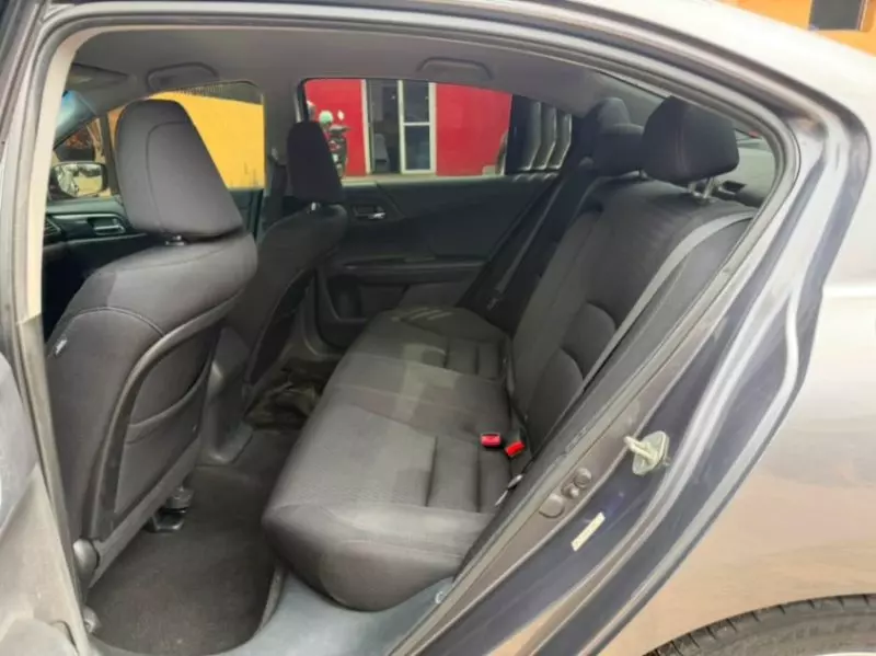 Honda Accord   - 2011