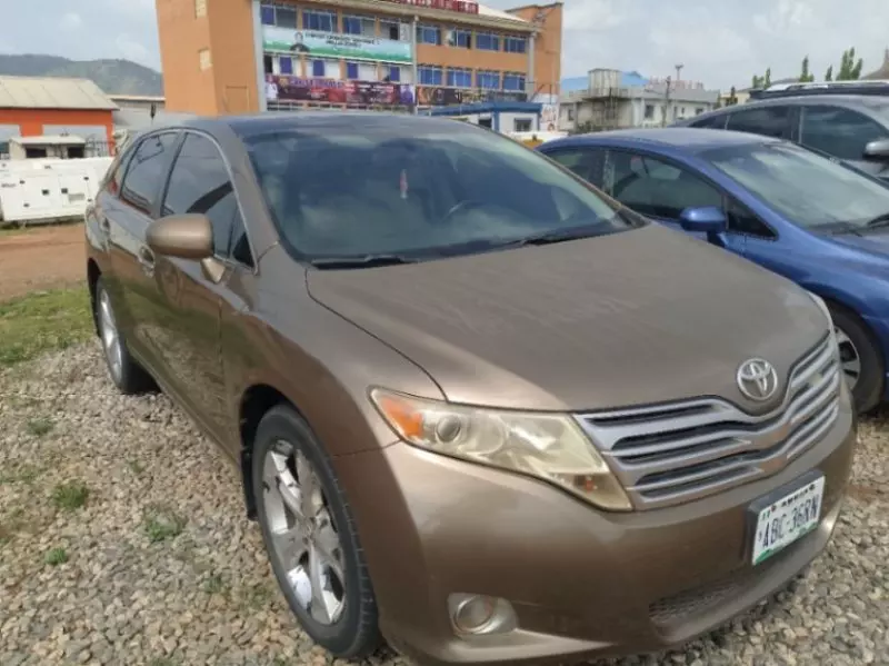TOYOTA Venza   - 2009