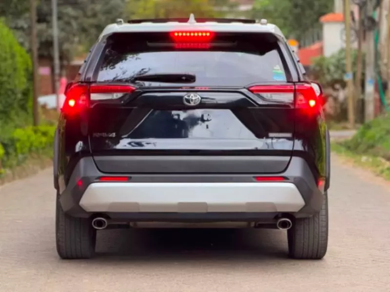 TOYOTA RAV 4   - 2020