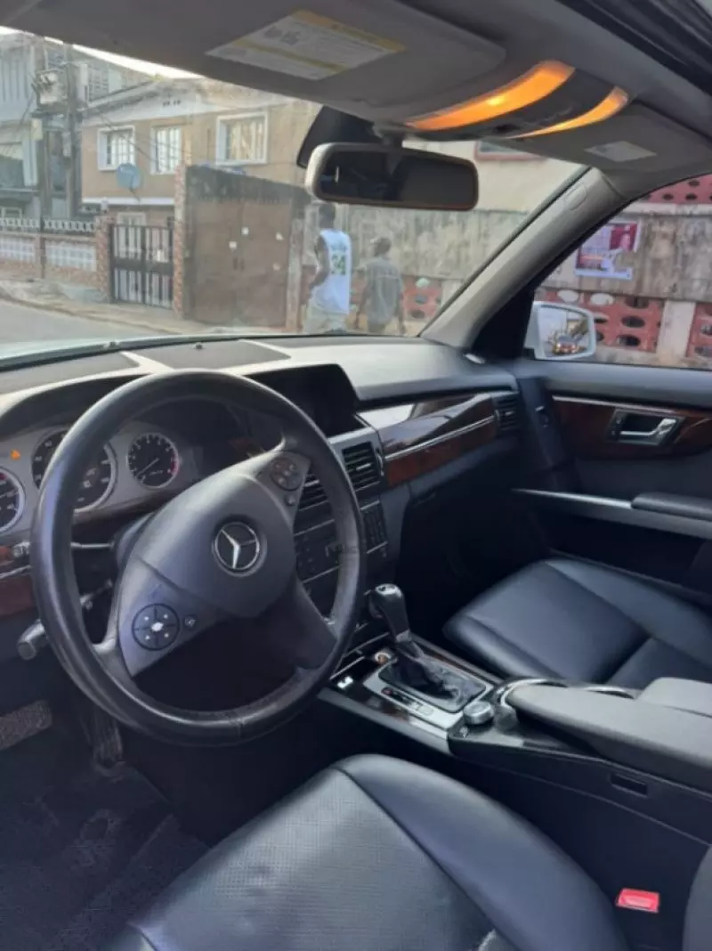 Mercedes-Benz GLK-Class   - 2010