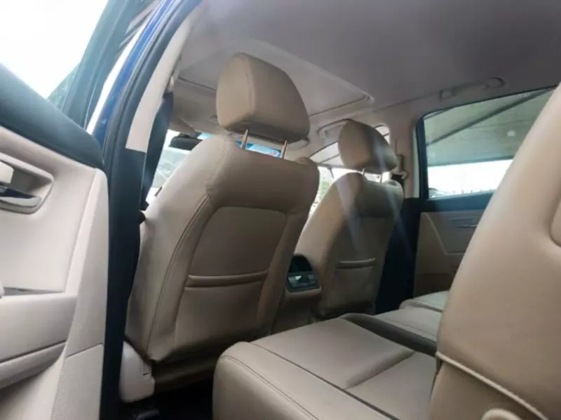 Mazda CX-9   - 2012