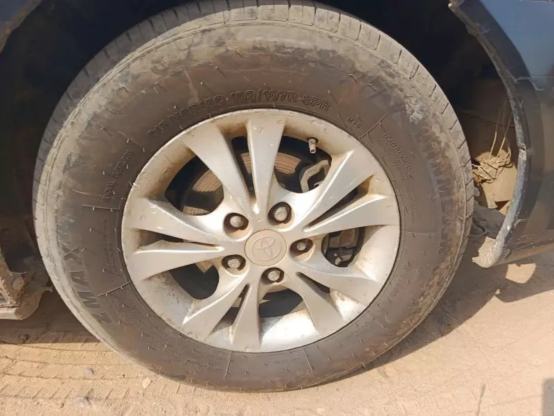 Toyota Camry - 2006