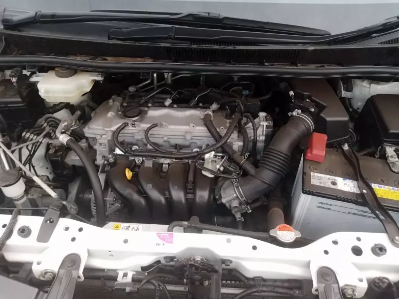 Toyota Noah   - 2017