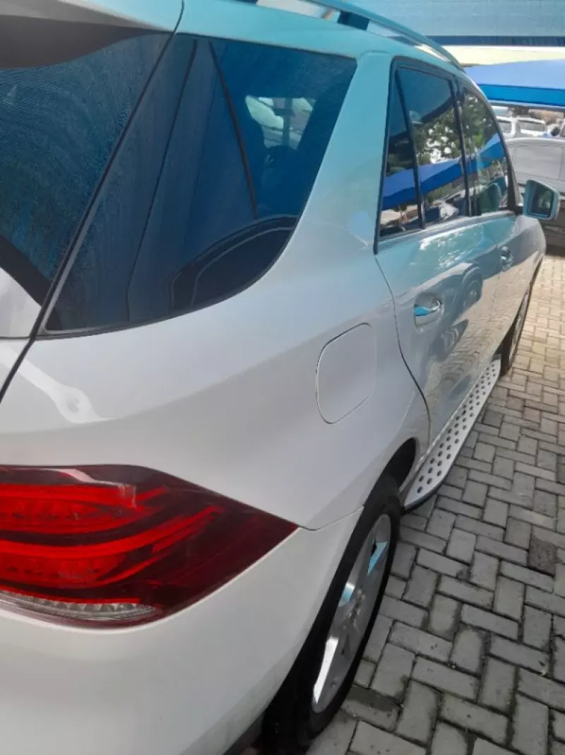 Mercedes-Benz GLE 400   - 2019