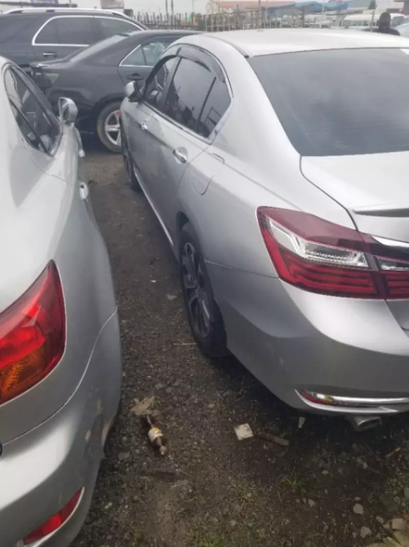 Honda Accord   - 2013