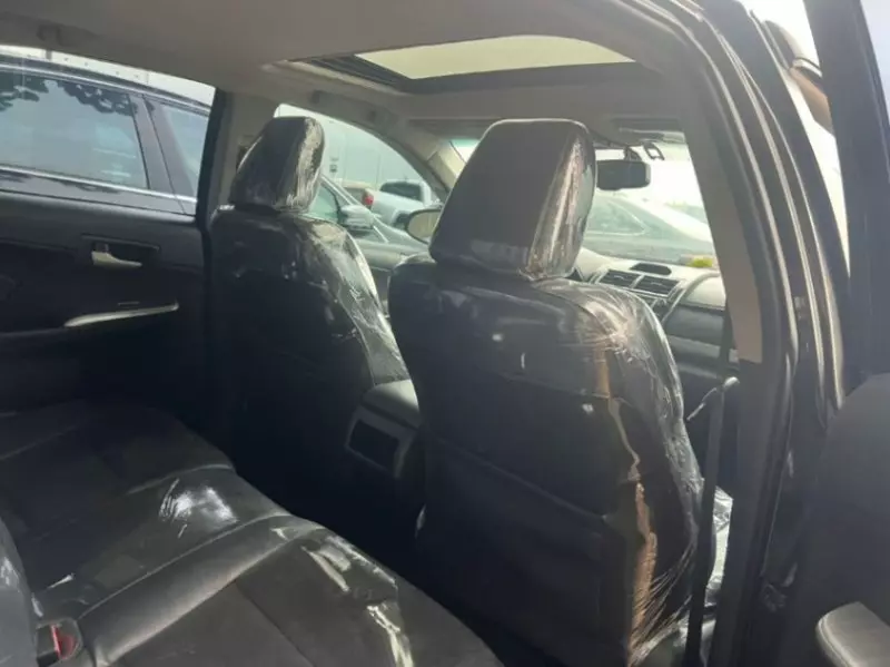 Toyota Camry   - 2013