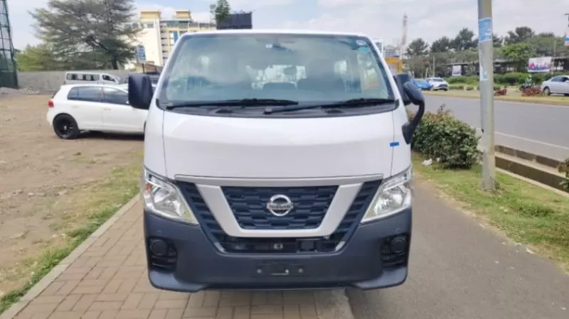 Nissan Caravan    - 2020