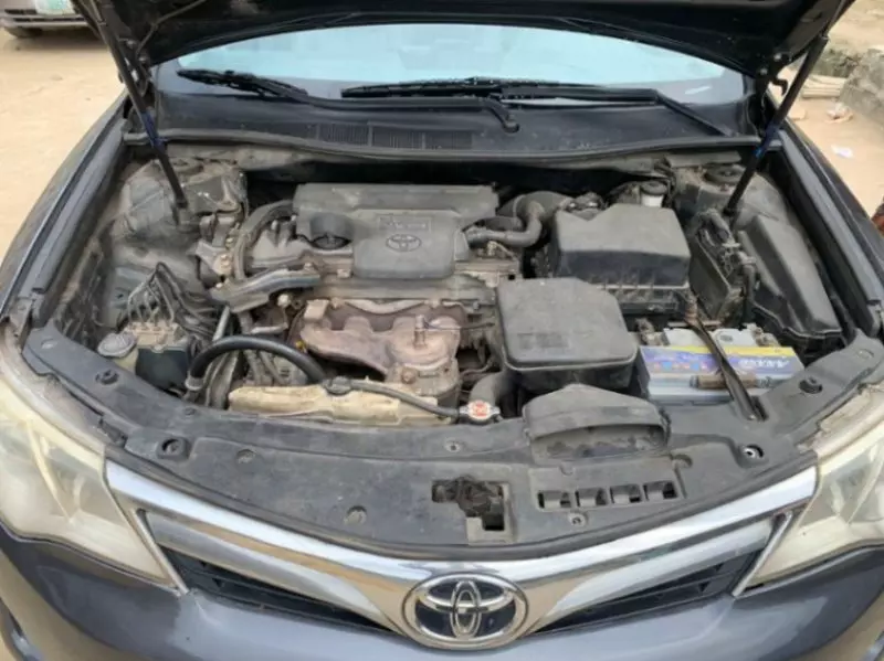 TOYOTA Camry   - 2012