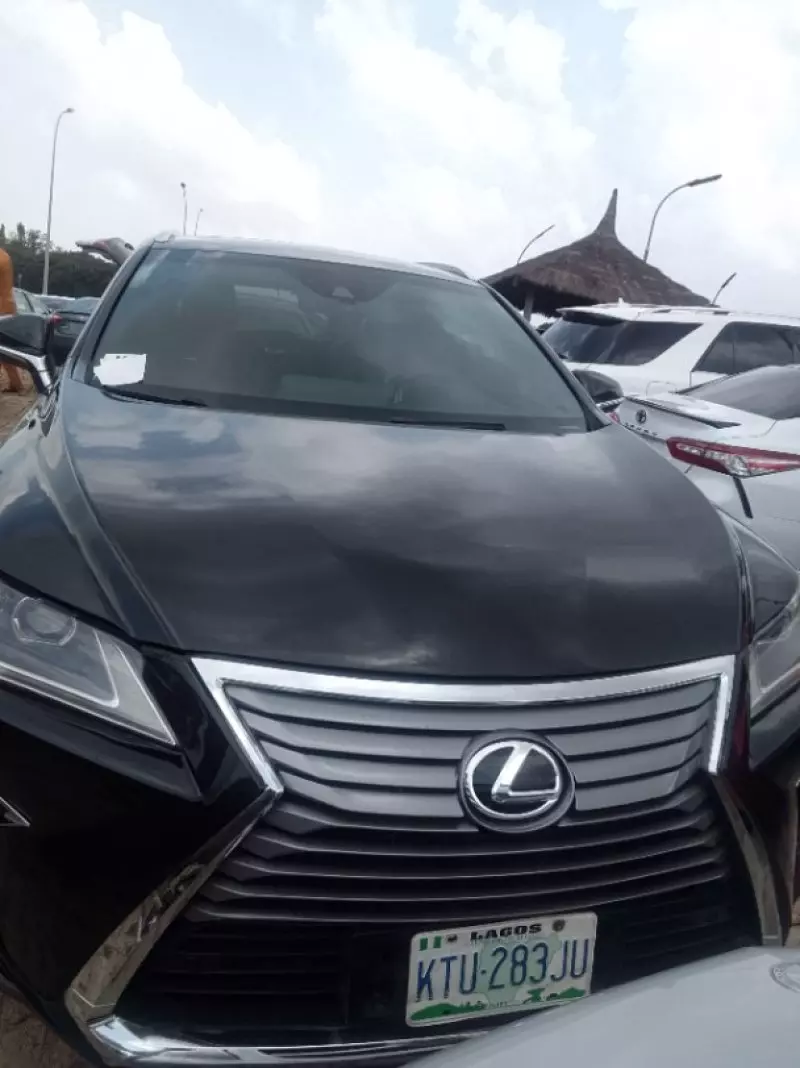Lexus RX   - 2016
