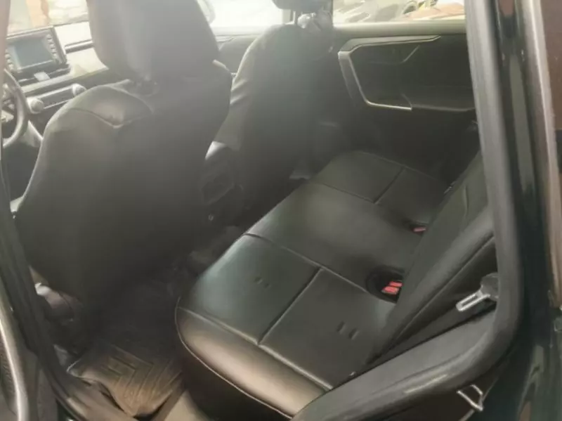 Toyota RAV 4   - 2018