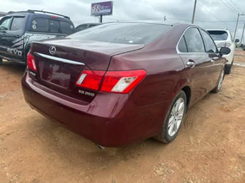 Lexus ES   - 2008