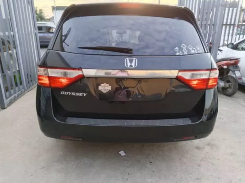 Honda Odyssey   - 2011