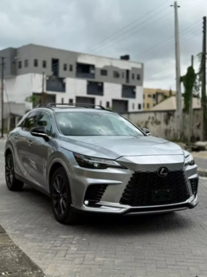 Lexus RX   - 2024