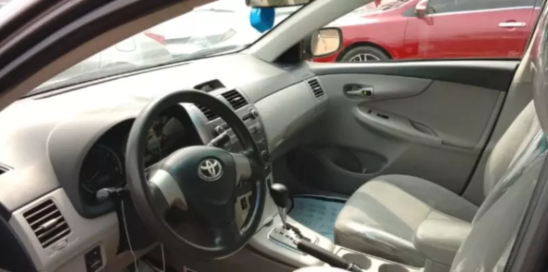 Toyota Corolla   - 2013