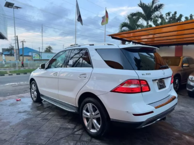 Mercedes-Benz ML-Class   - 2015