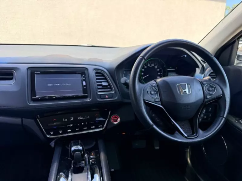 Honda Vezel    - 2018