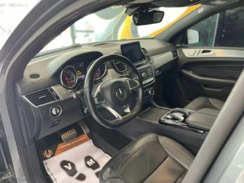 Mercedes-Benz GLE 43 AMG   - 2017