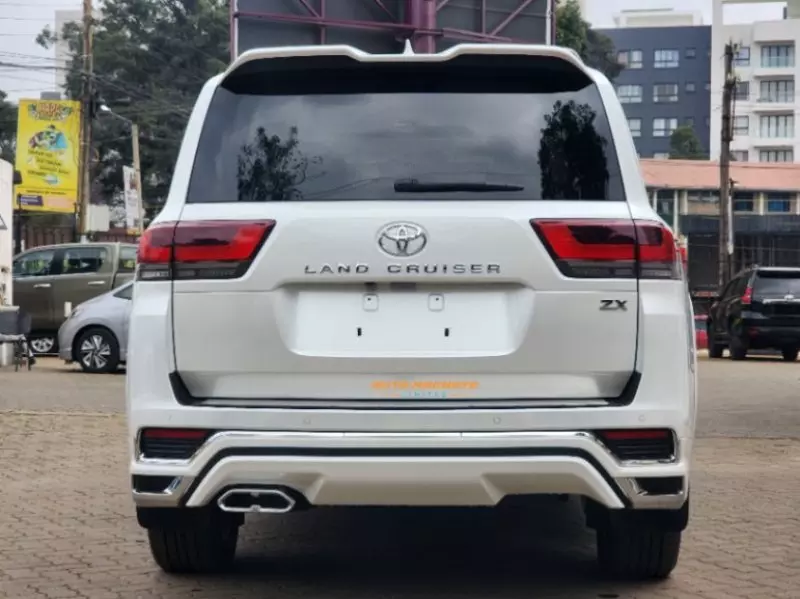 TOYOTA Landcruiser ZX   - 2023