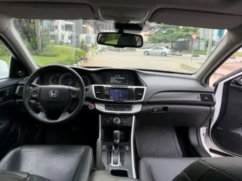 Honda Accord   - 2014