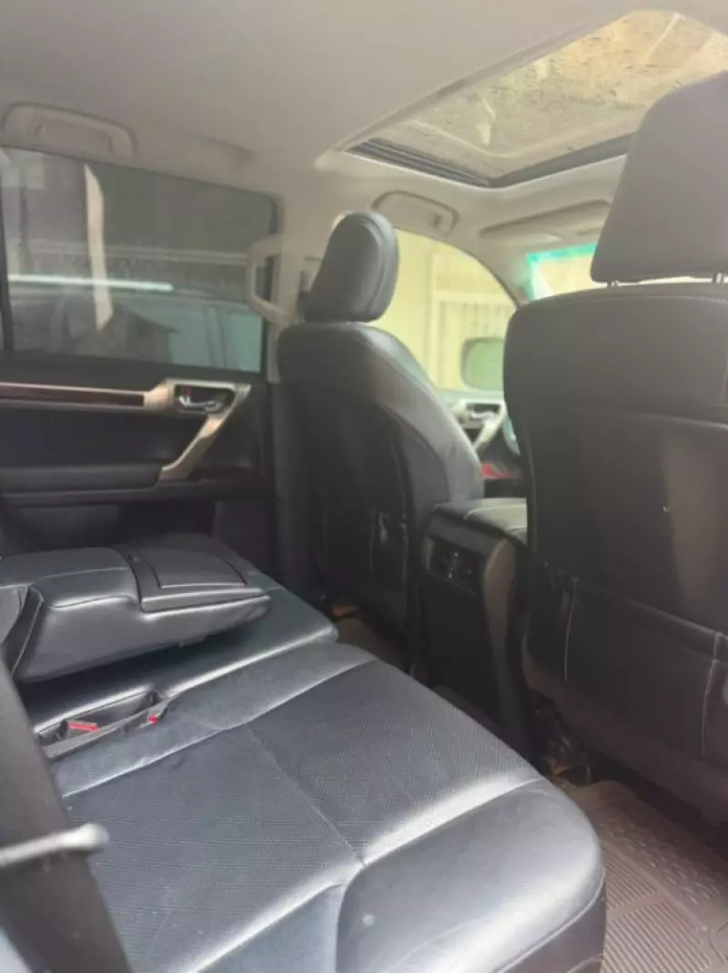 Lexus GX 460   - 2012