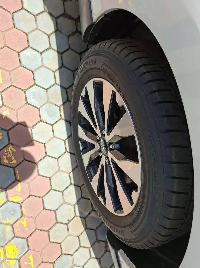 Subaru Outback   - 2016