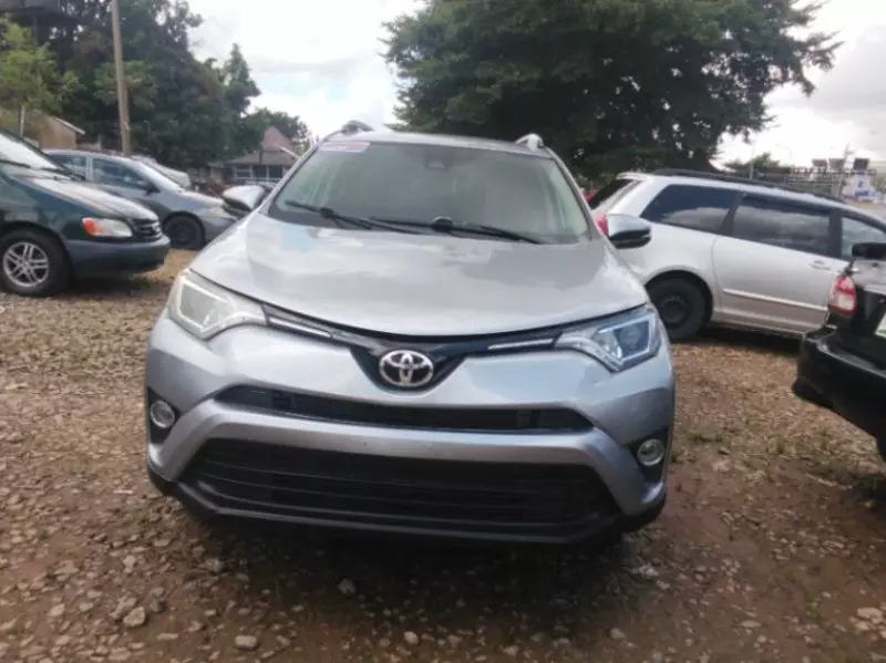 TOYOTA RAV4   - 2017