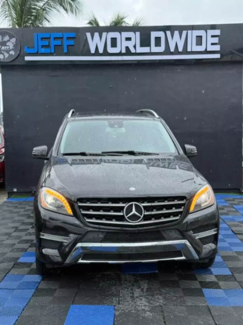 Mercedes-Benz ML 350   - 2012