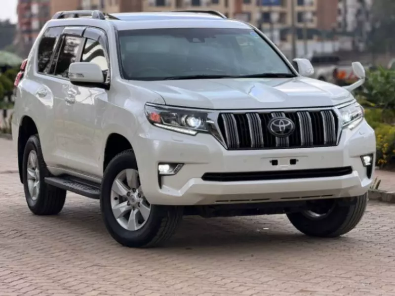 Toyota Landcruiser Prado   - 2019
