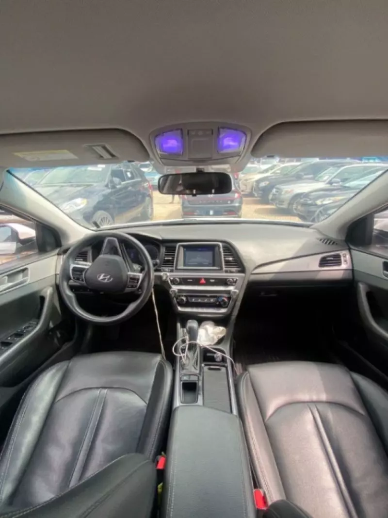 Hyundai Sonata - 2019