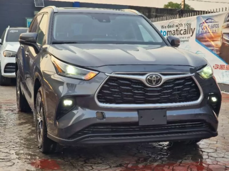 Toyota Highlander - 2022