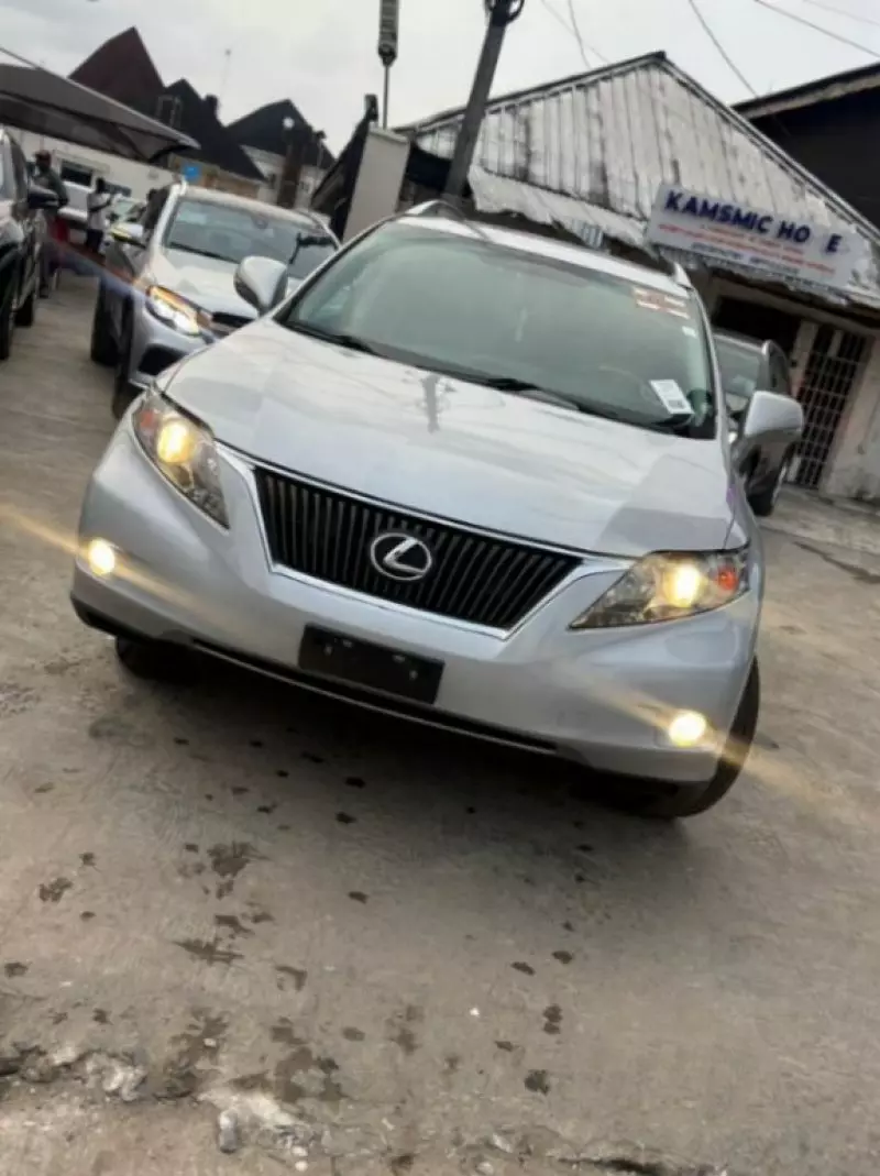 Lexus RX 350   - 2010