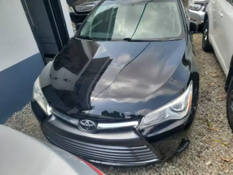 Toyota Camry   - 2015