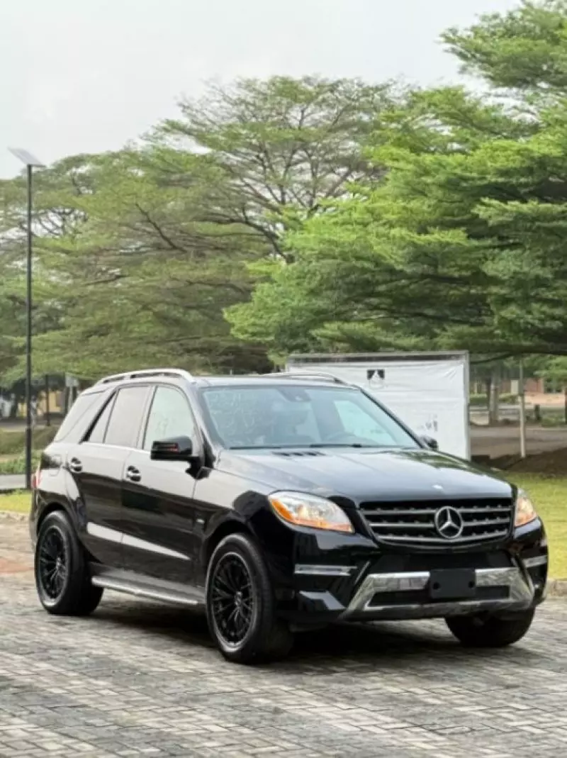 Mercedes-Benz ML-Class   - 2012