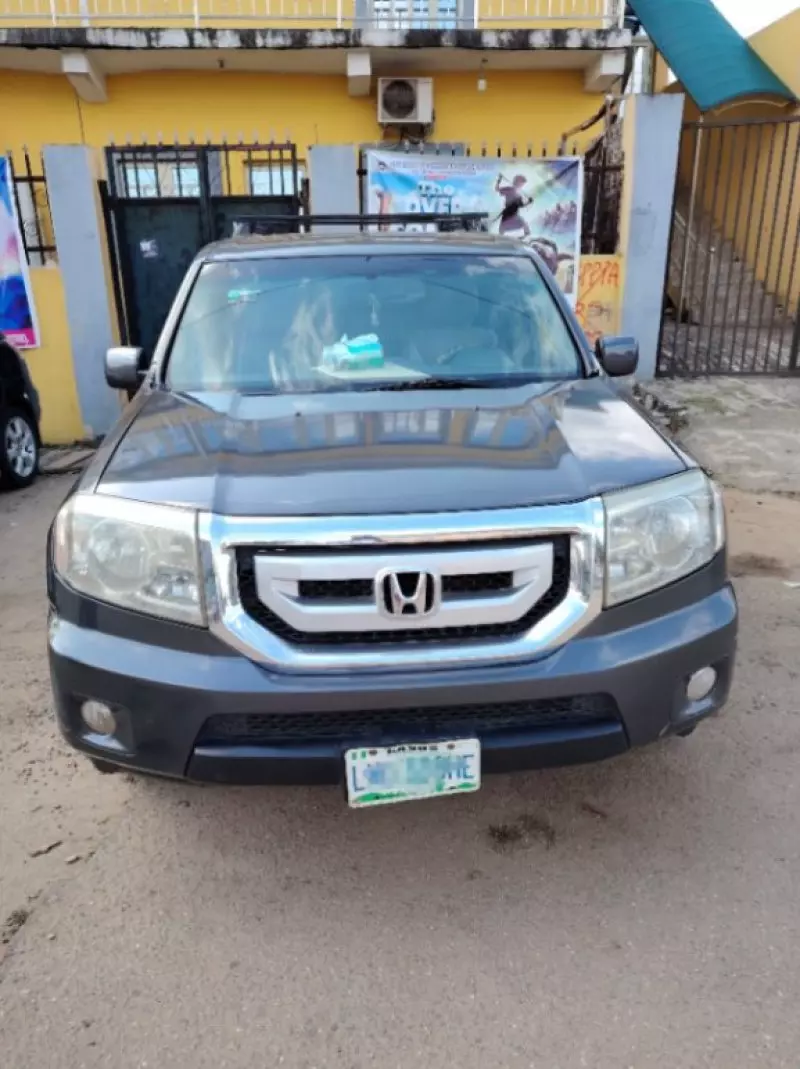 Honda Pilot   - 2012